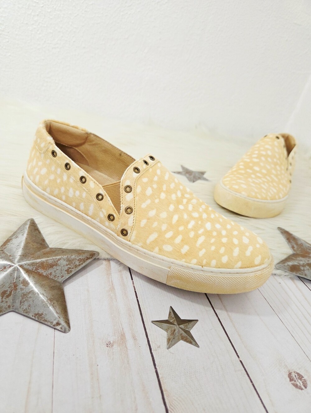 Chocolat Blu Noella slip on sneakers tan animal print calf hair women's Size 39